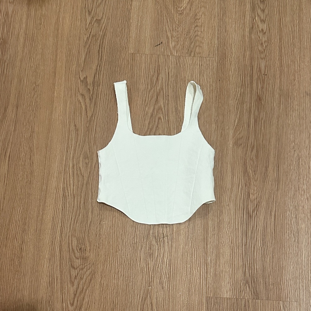 Chic White Women's Tank Top